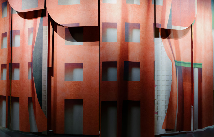 Ces panneaux de tissus Alcantara figurent selon Aldo Rossi adaptée au métavers, une exposition à voir au Maxxi de Rome par Space Popular - IDEAT 2023
