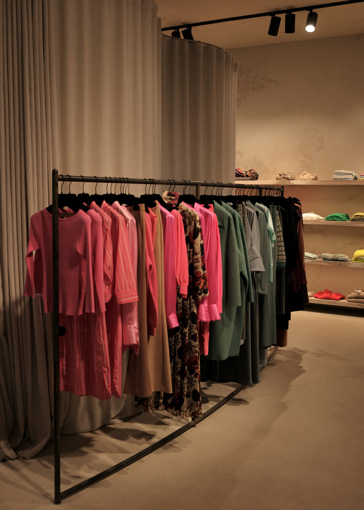 Princess est l’une des boutiques phares d’Anvers, reconnue pour la qualité de ses marques et pour son parti pris coloré et pointu.