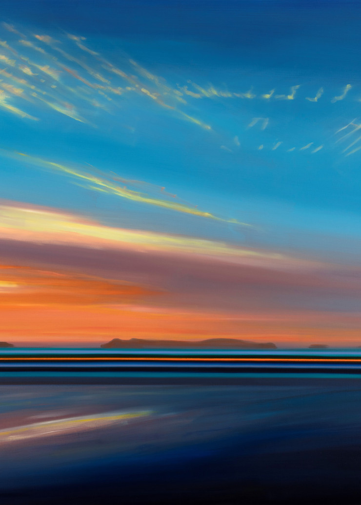 « Horizons » : des vues de la baie de Cancale à travers le prisme d’Olivier Masmonteil, qui semble décomposer la lumière et réinventer à chaque fois son propre spectre des couleurs.