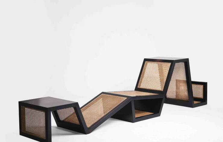 La chaise longue Living Space III, de Karen Chekerdjian, illustre le travail des designers contemporains. Une édition limitée datant de 2010.
