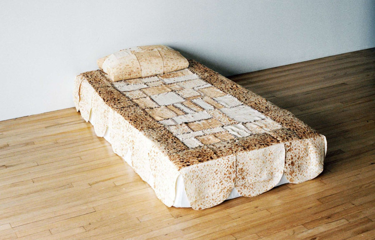  L’incroyable « Bread Bed » réalisé Laila Gohar. (c) Adrianna Glaviano