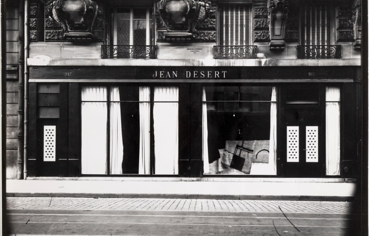 En 1922, Eileen Gray ouvre sa propre galerie à Paris, baptisée Jean Désert. © National Museum of Ireland
