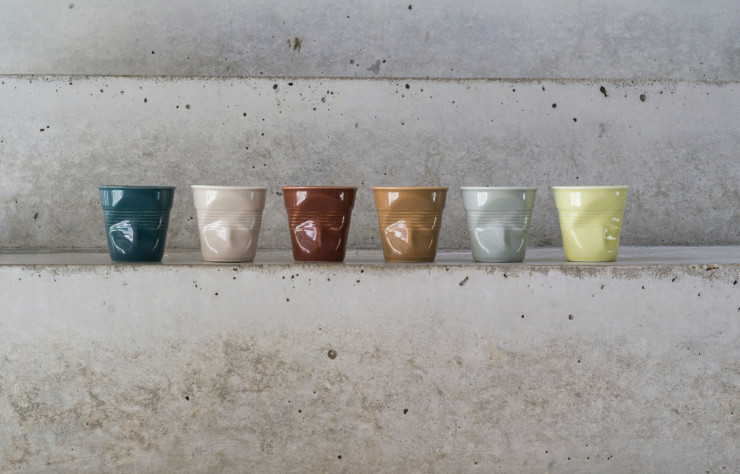 Les gobelets Froissé se parent cette année de six couleurs signées Ressource.