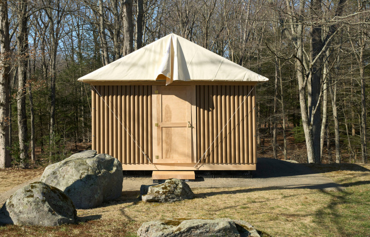 Exemple d’une « Paper Log House », concept d’architecture d’urgence imaginé par Shigeru Ban.