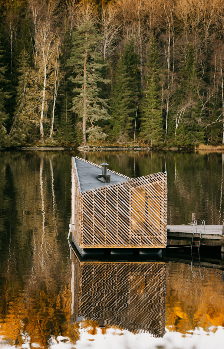 Flo est un lodge flottant conçue pour découvrir la nature norvégienne autrement. © Studio Abrakadabra
