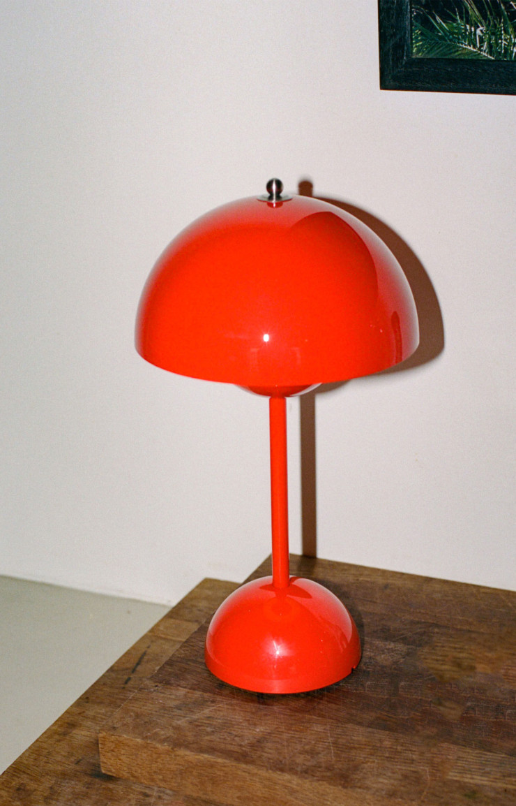 Luminaire Flowerpot VP9 de Verner Panton, &Tradition.