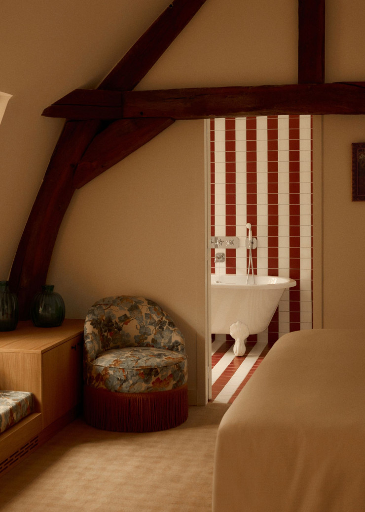 Une des 37 chambres du Bellevigne Bourgogne, à l’atmosphère rustique chic.