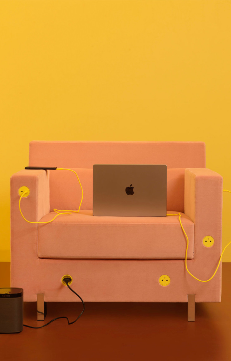 Le fauteuil bubble-gum « Smiley » d’India Mahdavi pour Bocci.