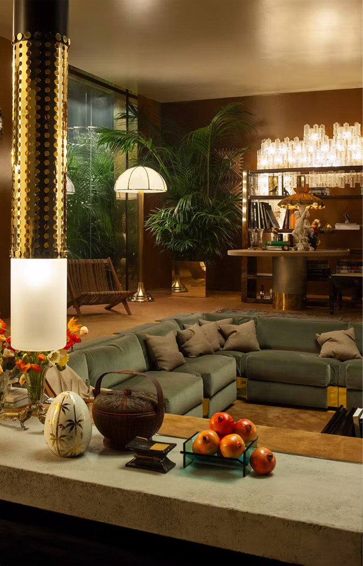 Le décor de l’installation immersive de DimoreStudio pour Loro Piana pendant la Milan Design Week 2025.