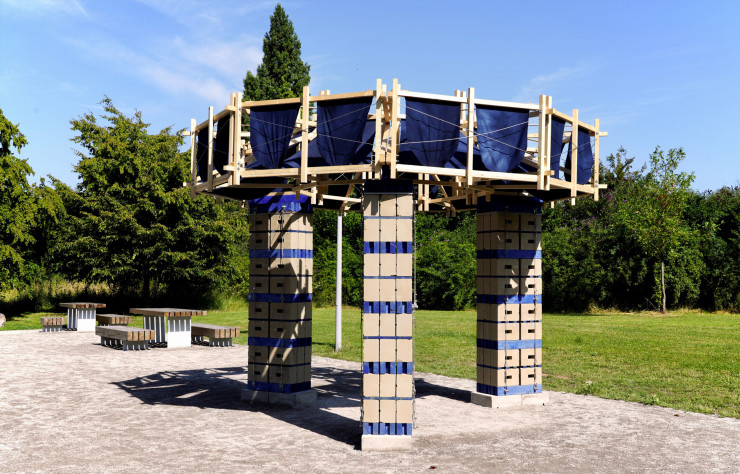 Le Kiosque du Promontoire incarne de manière significative l’un des principes fondamentaux du festival : le partage des compétences.