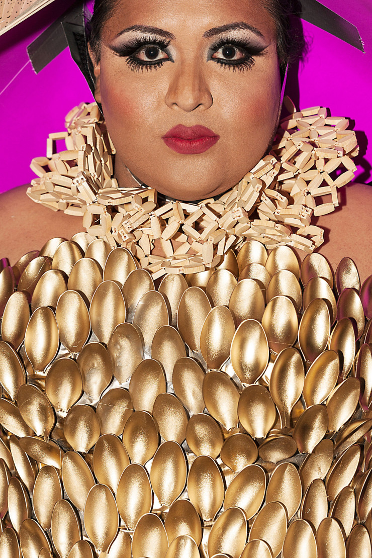 Milani Varela (Latex Ball n°5), sérieSculpter le soi – The Rest is Drag, 2015.