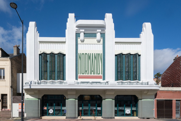 Le cinéma Normandy (1934) fraîchement rénové.