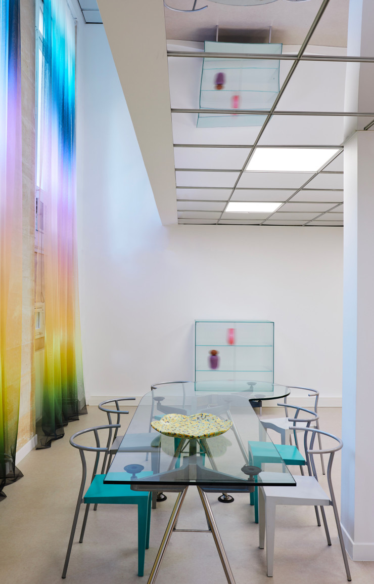 Les bureaux de la start-up Vice Versa, Place St Georges, à Paris, par Uchronia (2022).