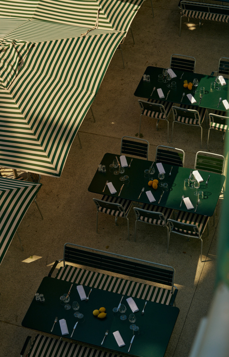 La terrasse de la Brasserie Lacustre.