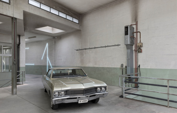 Mai-Thu Perret, Unconditional Sign I, II, III, 2011. Sylvie Fleury, Skylark, 1992.