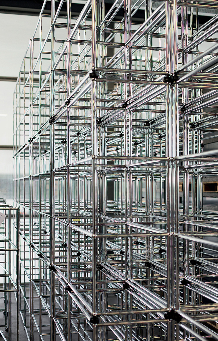 Les structures tubulaires sont préparées sous forme de modules prêts à être utilisés pour l’assemblage des prochaines commandes.