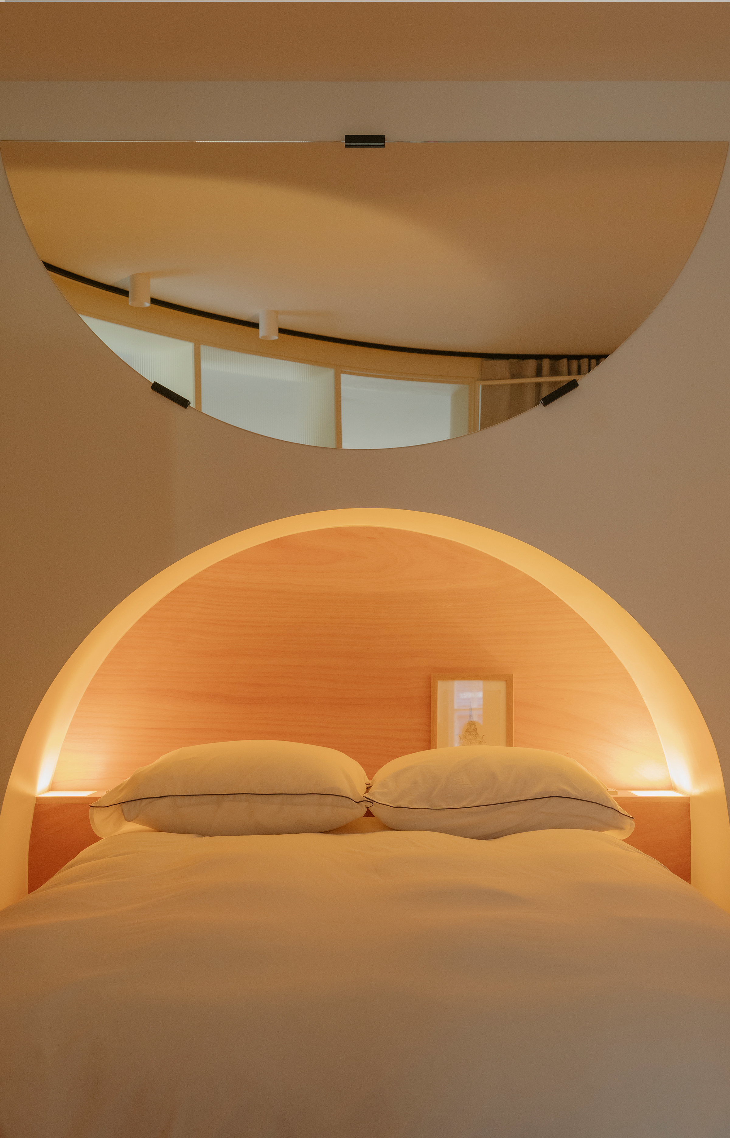 Montmartre arrondit les angles : un pied-à-terre sculptural signé Briand&Berthereau - IDEAT