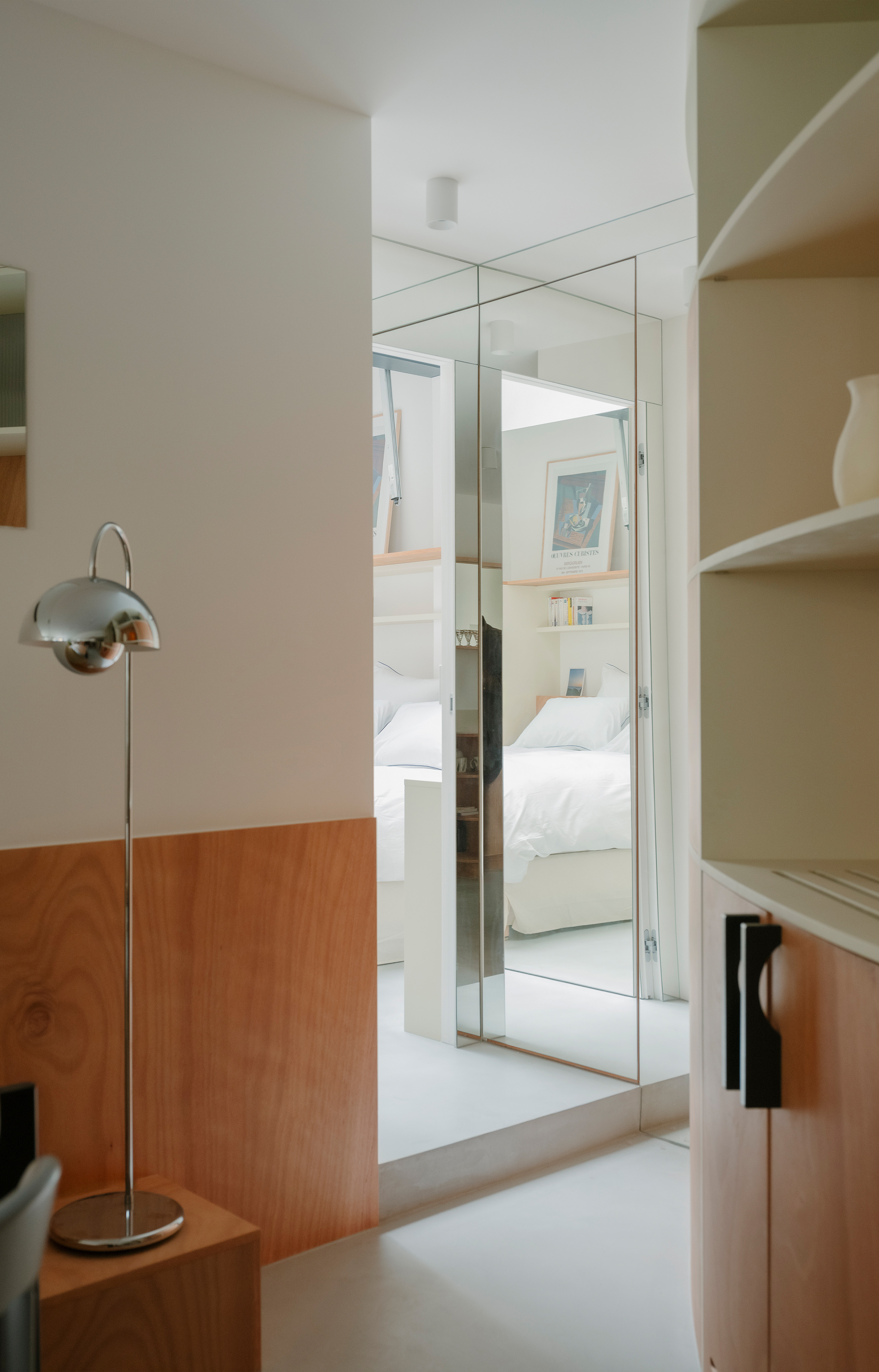 Montmartre arrondit les angles : un pied-à-terre sculptural signé Briand&Berthereau - IDEAT