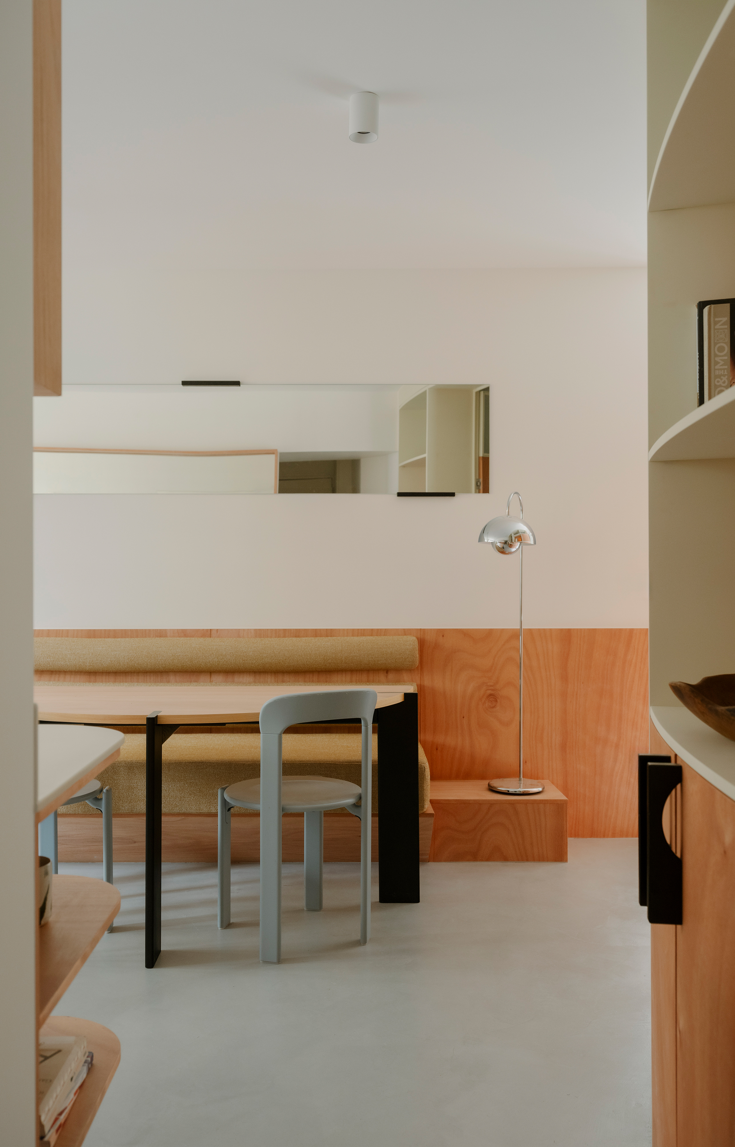Montmartre arrondit les angles : un pied-à-terre sculptural signé Briand&Berthereau - IDEAT