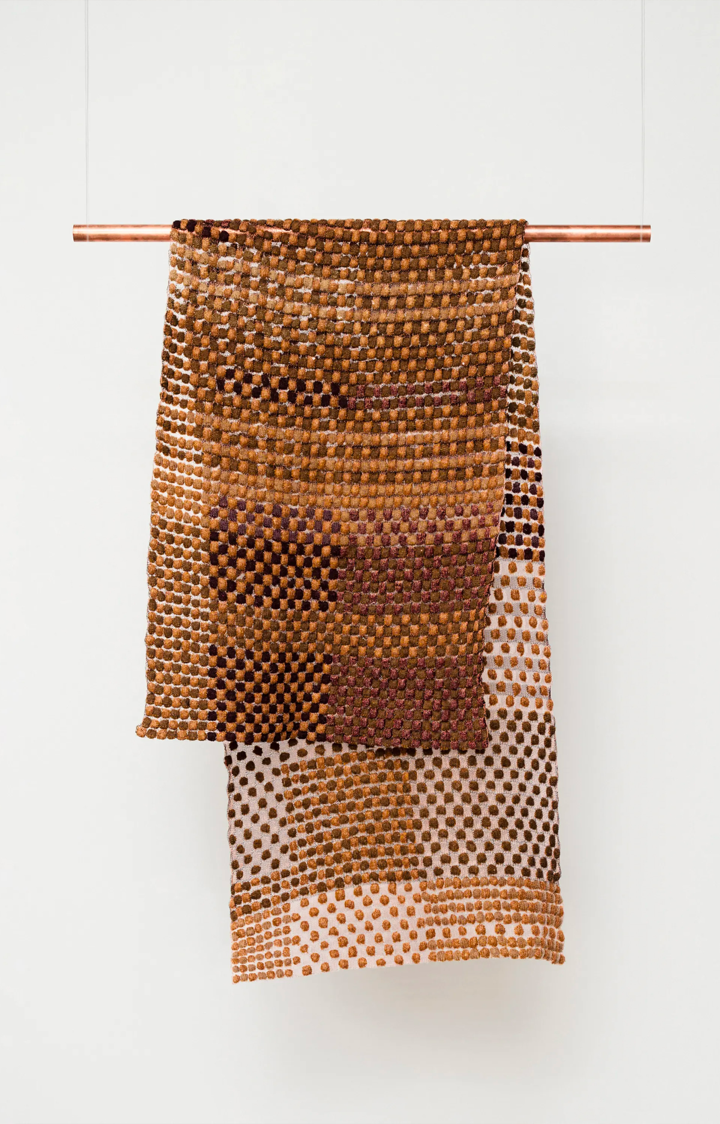 Entre feu, terre et lumière - les finalistes immanquables du Loewe Foundation Craft Prize 2025 - IDEAT - hors-studio & Cécile Feilchenfeldt