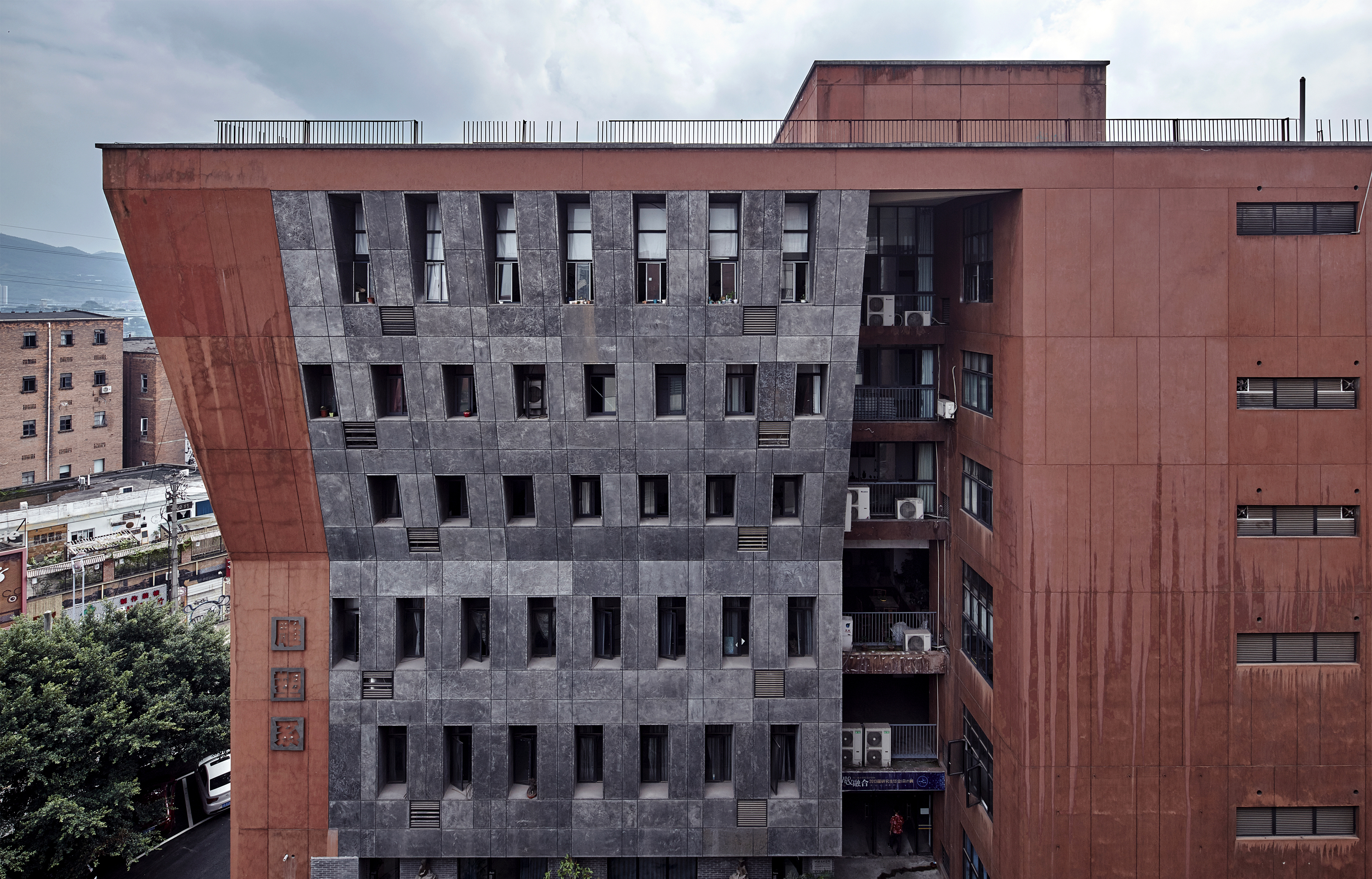 L'architecte Liu Jiakun, Prix Pritzker 2025, en 5 projets humanistes - Département de sculpture de l'Institut des beaux-arts du Sichuan, Chongqing