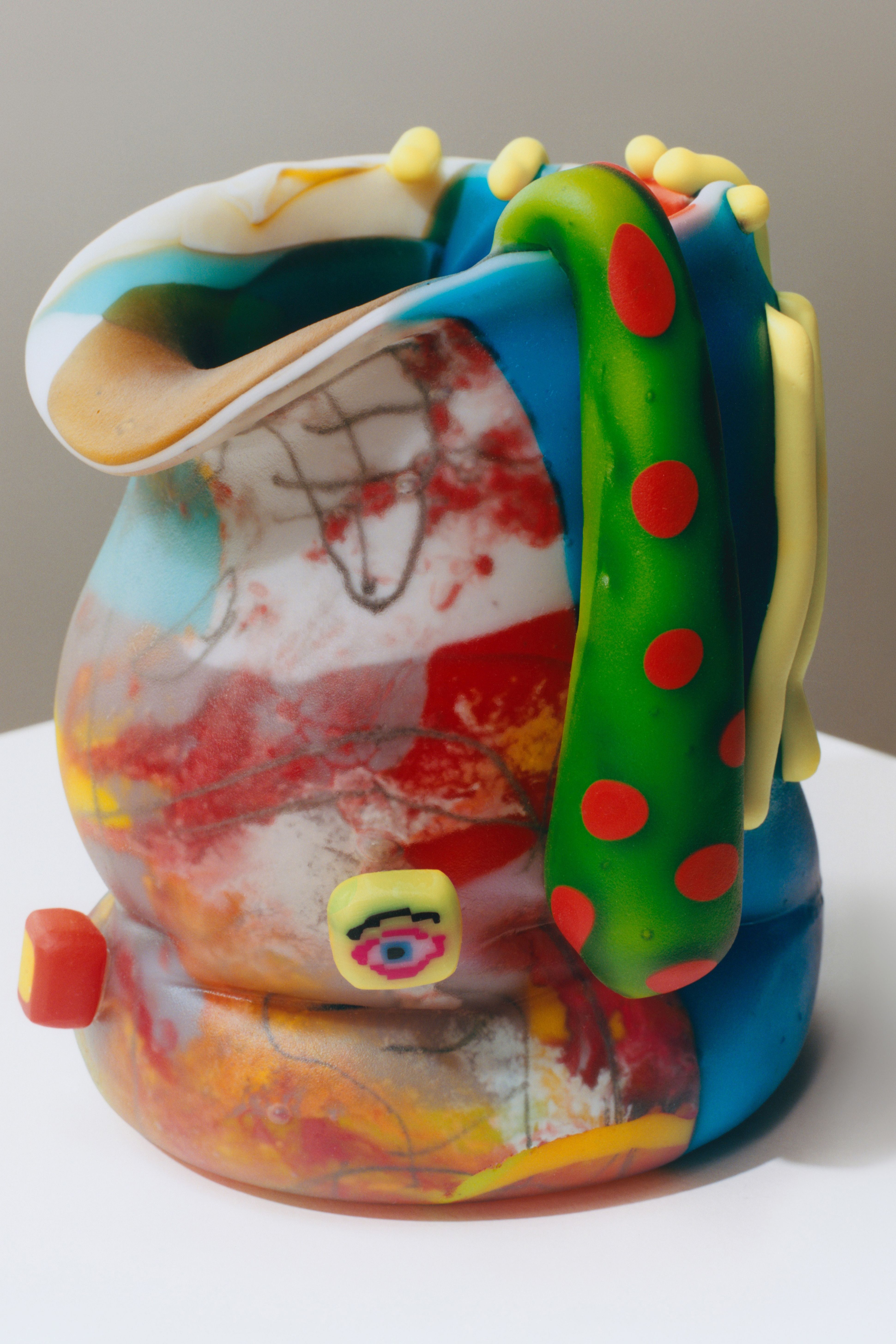 Après Paris, New York et Séoul, le Loewe Foundation Craft Prize, qui célèbre la crème de l’artisanat mondial, était de retour aux sources à Madrid, le 29 mai dernier. C’est en effet au musée national Thyssen-Bornemisza que les prix de cette 8e édition ont été remis, avant d’y être exposés pendant un moi