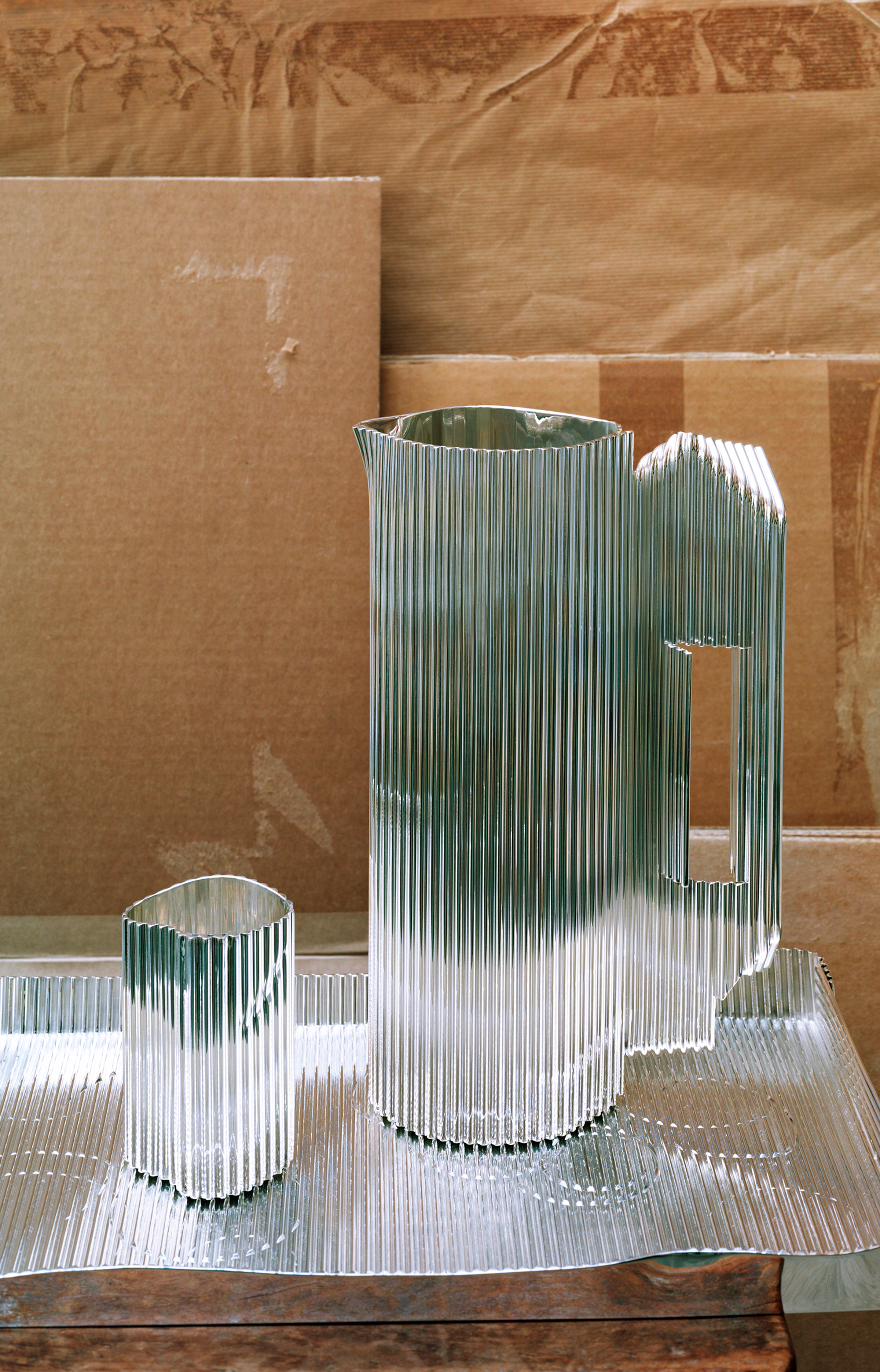 Tendance - Carton ondulé, design affûté, le matériau modeste qui fait sensation - IDEAT - puiforcat_