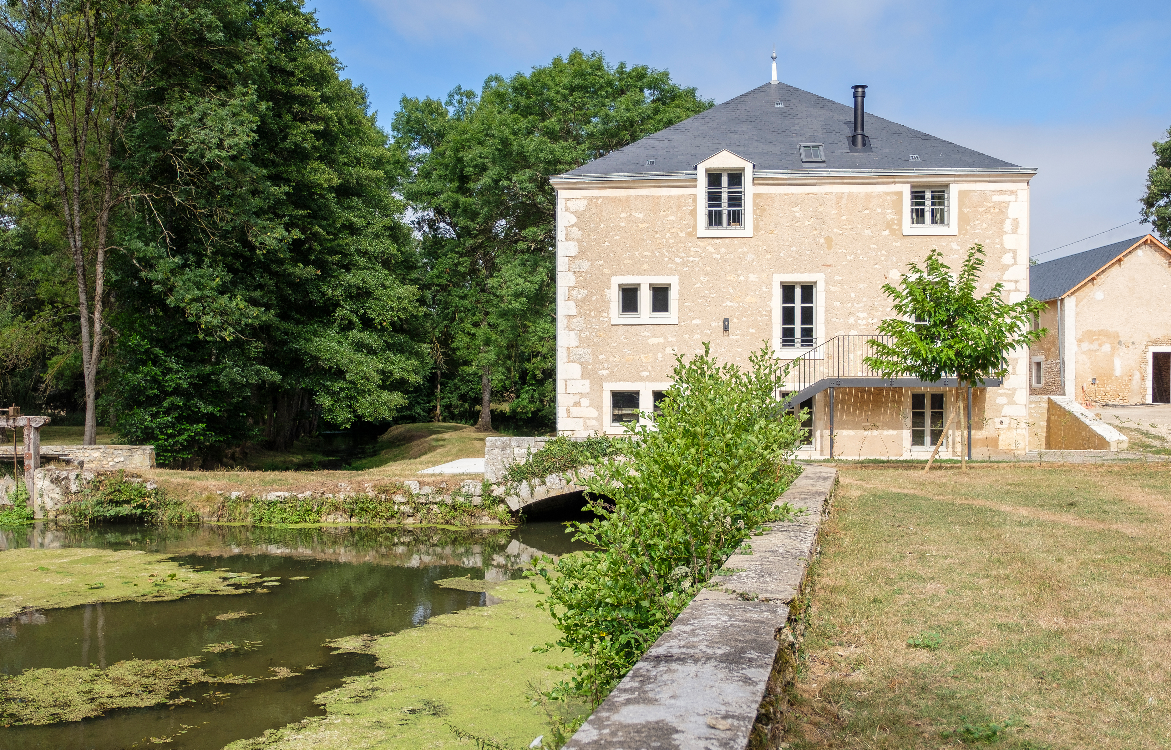 Maisons, palaces, hubs sociaux : la mue silencieuse de l’hôtellerie haut de gamme