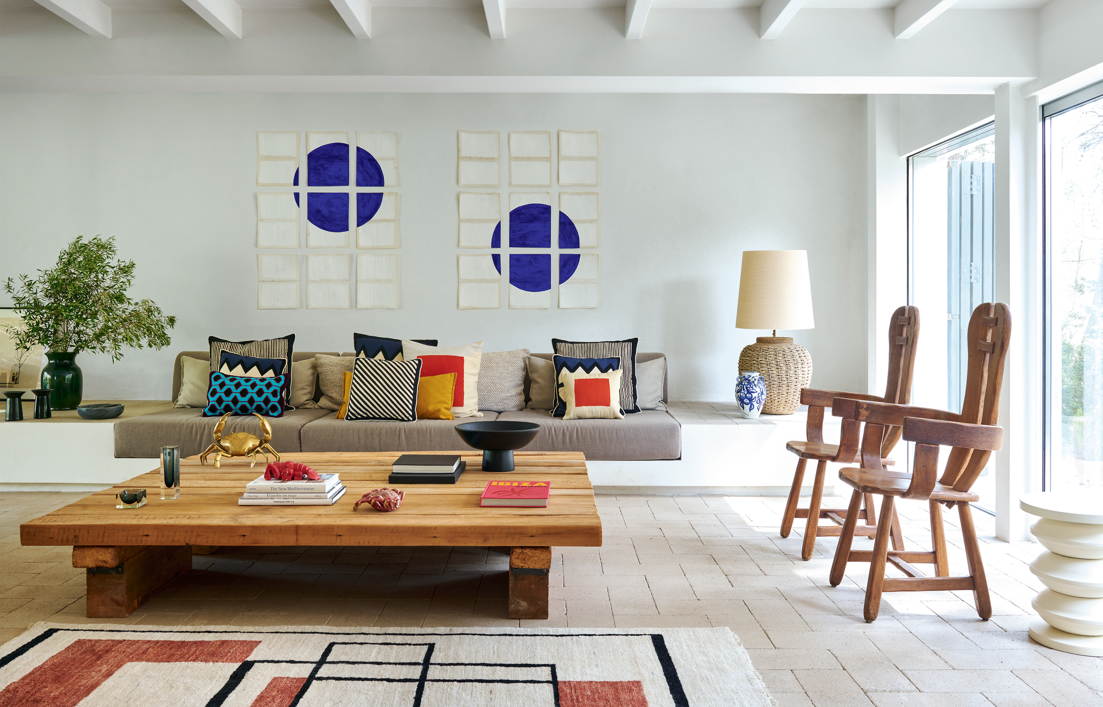 Ibiza côté ombre : la maison de vacances qui réinvente le refuge méditerranéen