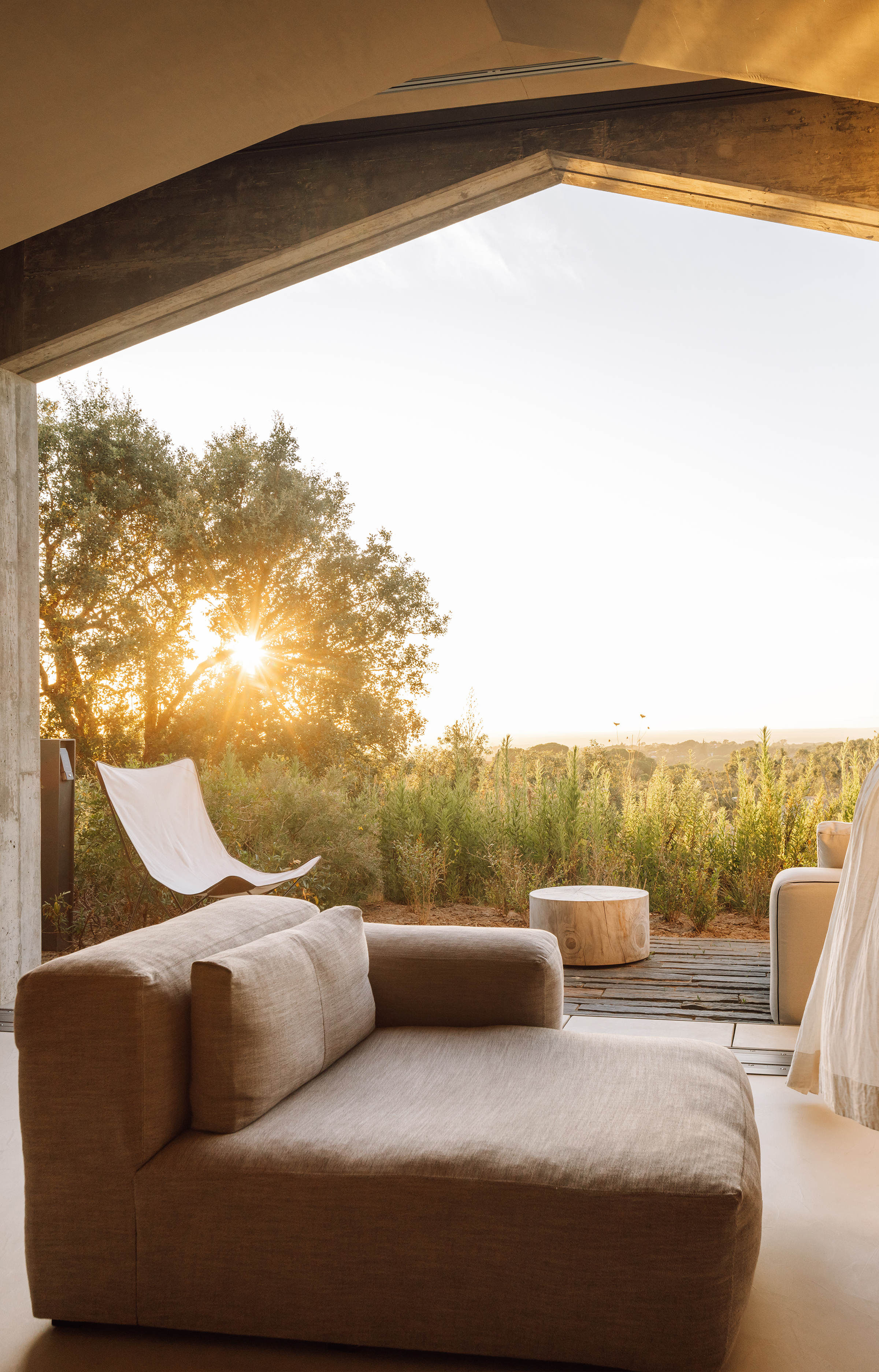 L’anti-hôtel, ce refuge minimaliste qui séduit enfin les voyageurs exigeants