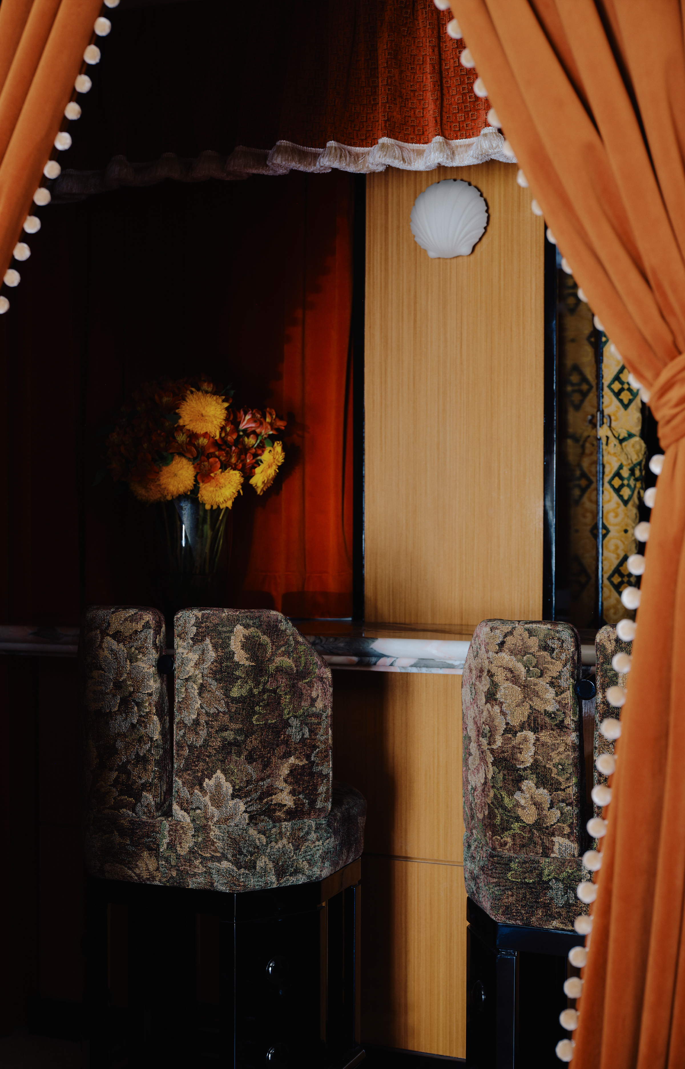 Season, la pâtisserie qui mêle textures, couleurs et héritage asiatique grâce à Ecru Studio