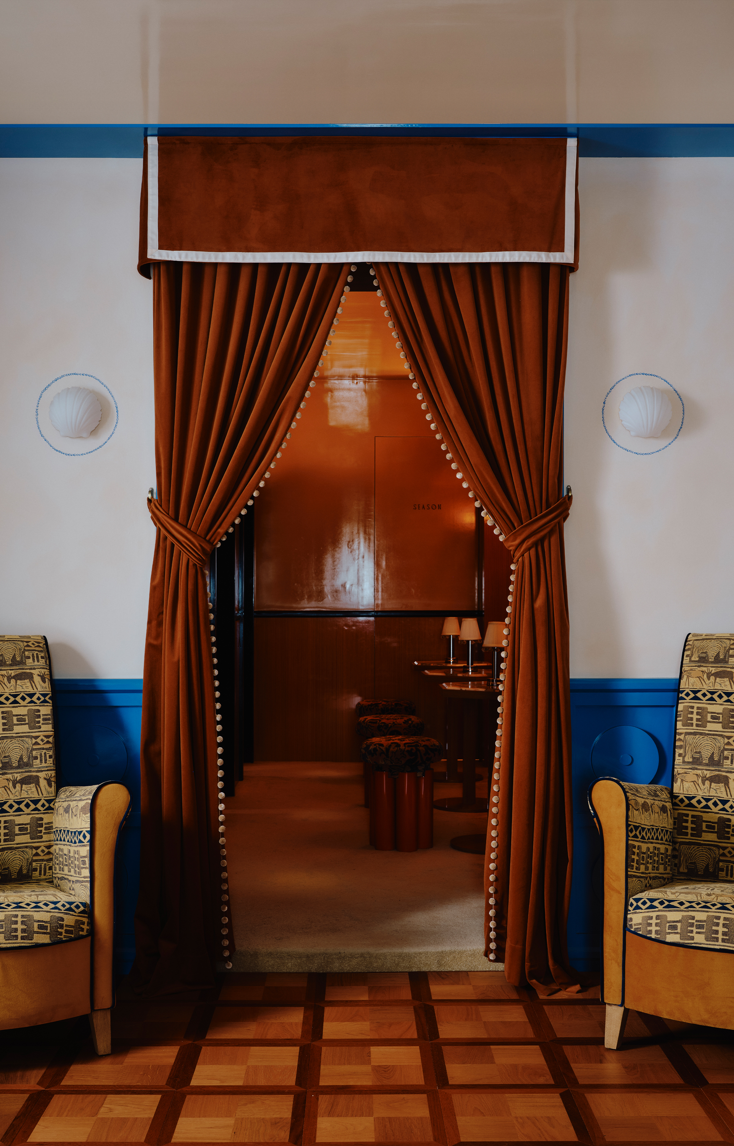 Season, la pâtisserie qui mêle textures, couleurs et héritage asiatique grâce à Ecru Studio