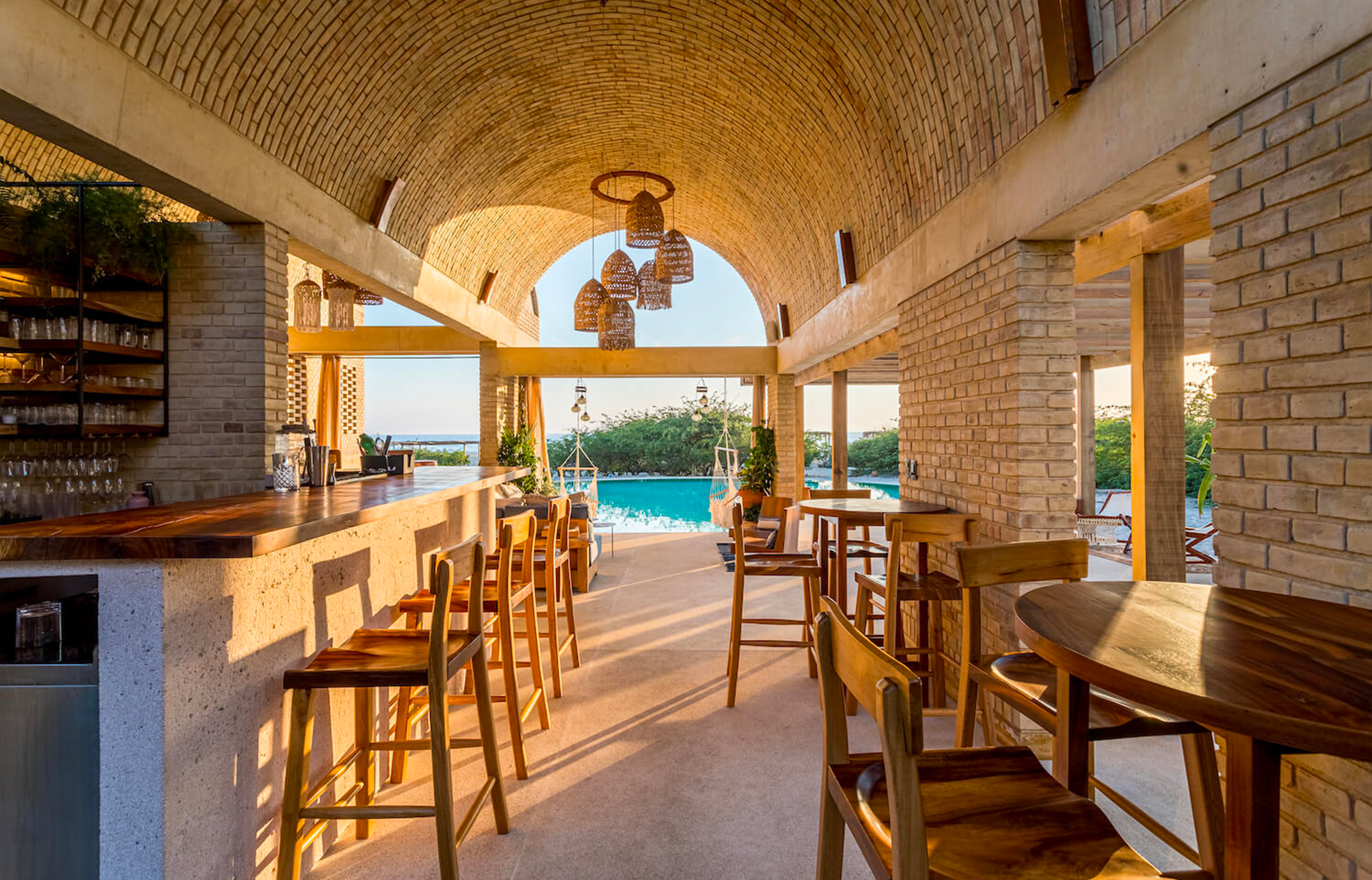 Casona Sforza : Une architecture organique face à l’océan