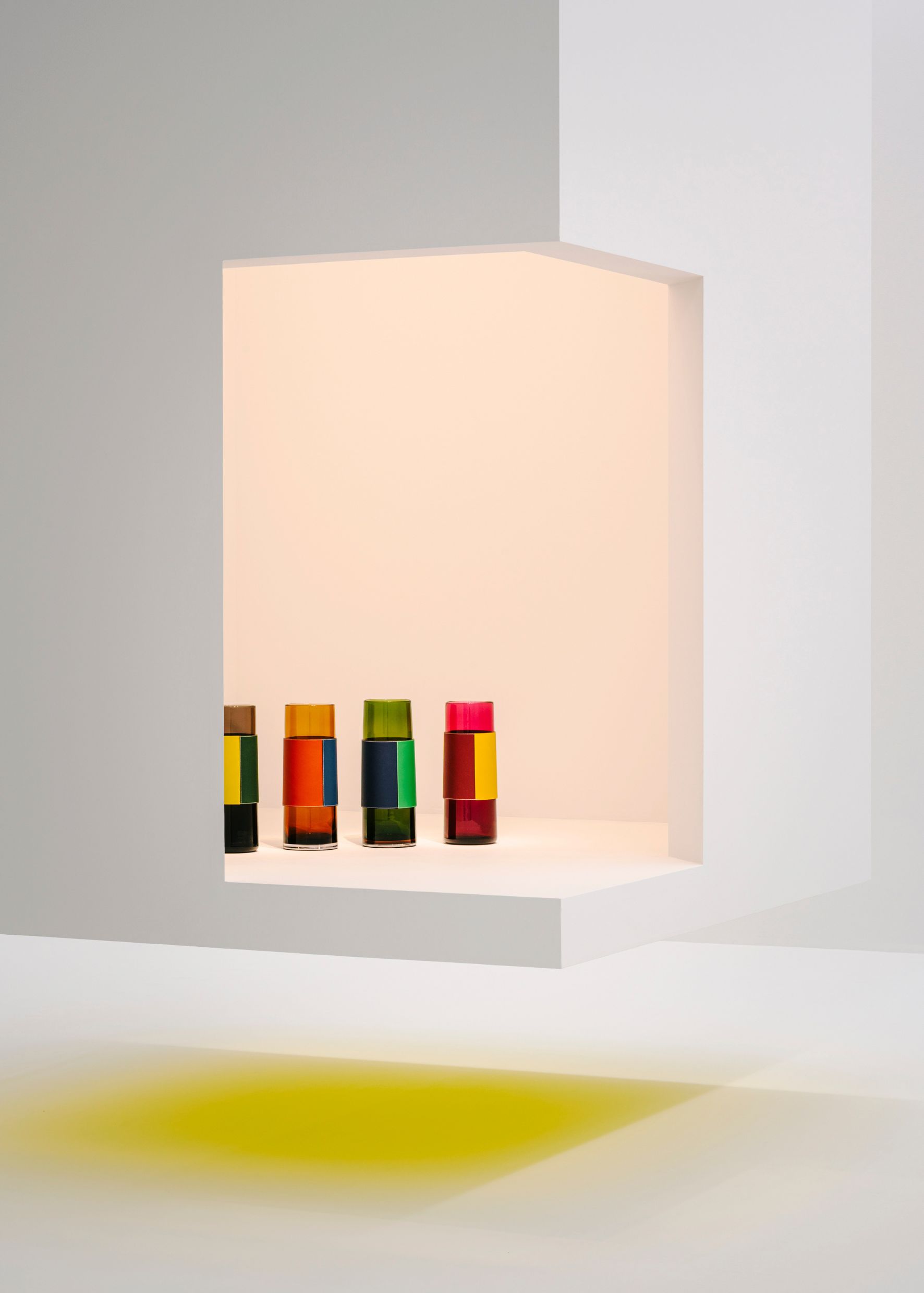 Charlotte Macaux Perelman, Alexis Fabry et Francesca Maffeis pour Hermès, remportent le Prix de la meilleure scénographie du IDEAT Design Awards 2025.