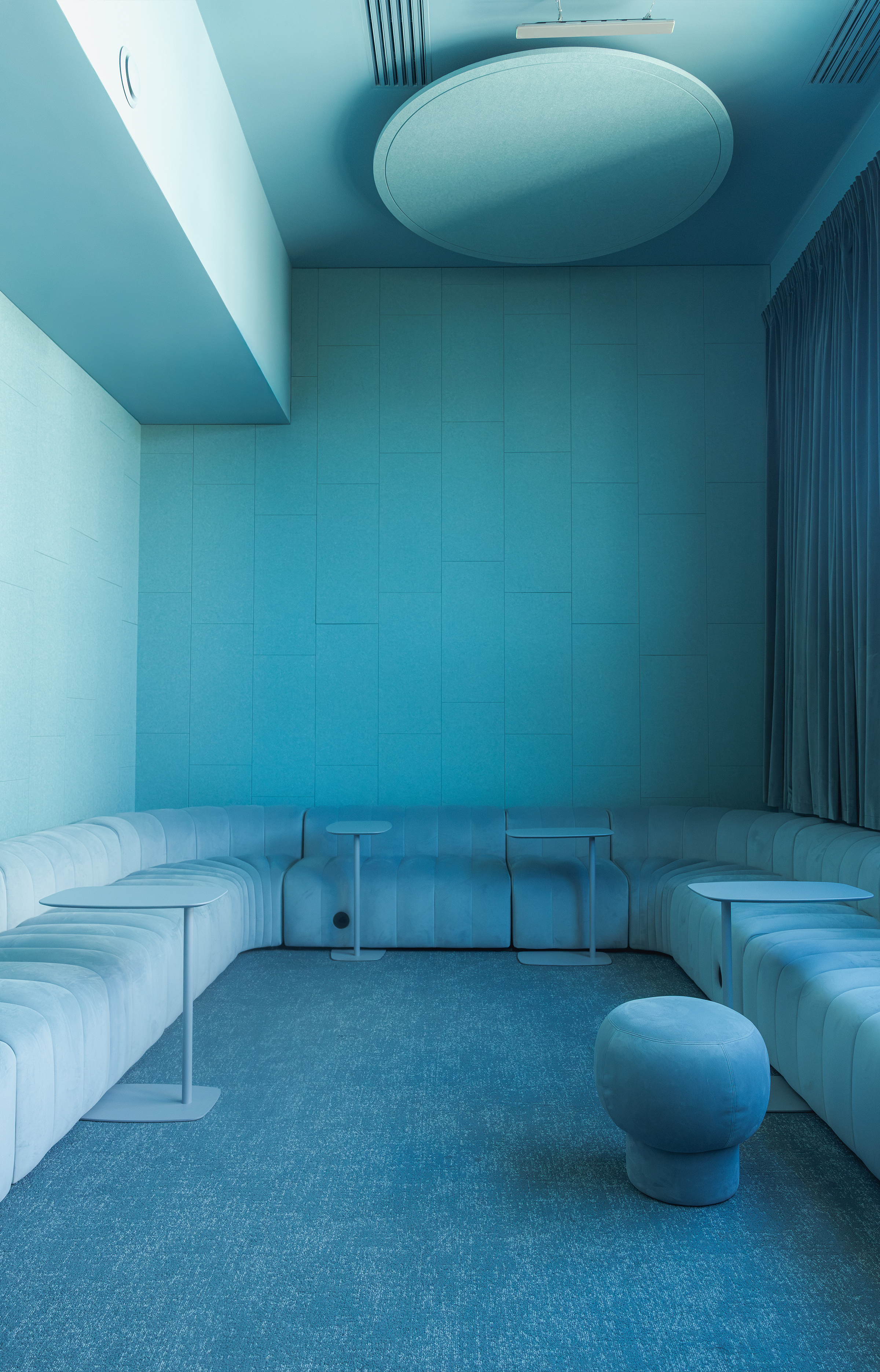 Dans les nouveaux bureaux de Sony Music France, le design monte le son - IDEAT